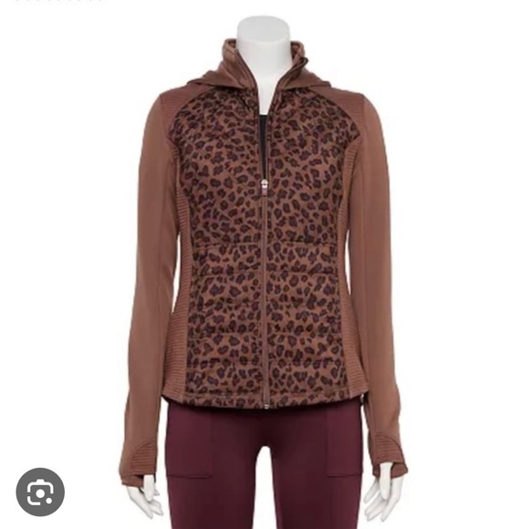 tek gear Jackets & Blazers - 🍁Tek Gear 3X Leopard Jacket